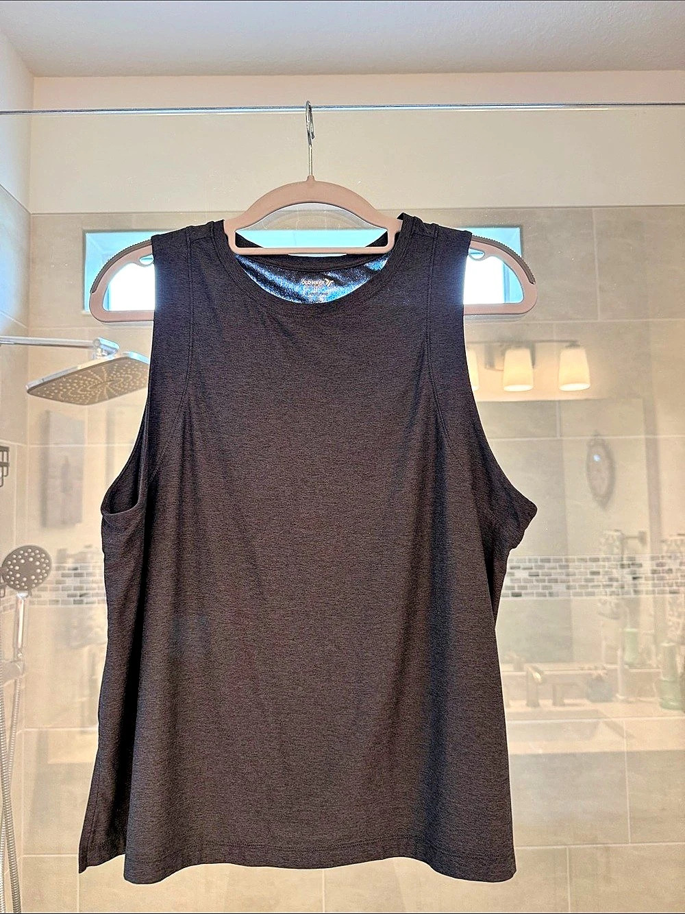Old Navy CloudMotion Go-Dry Nuagesport Tank dark gray